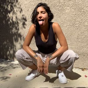 Meet your Posher, Gabriela